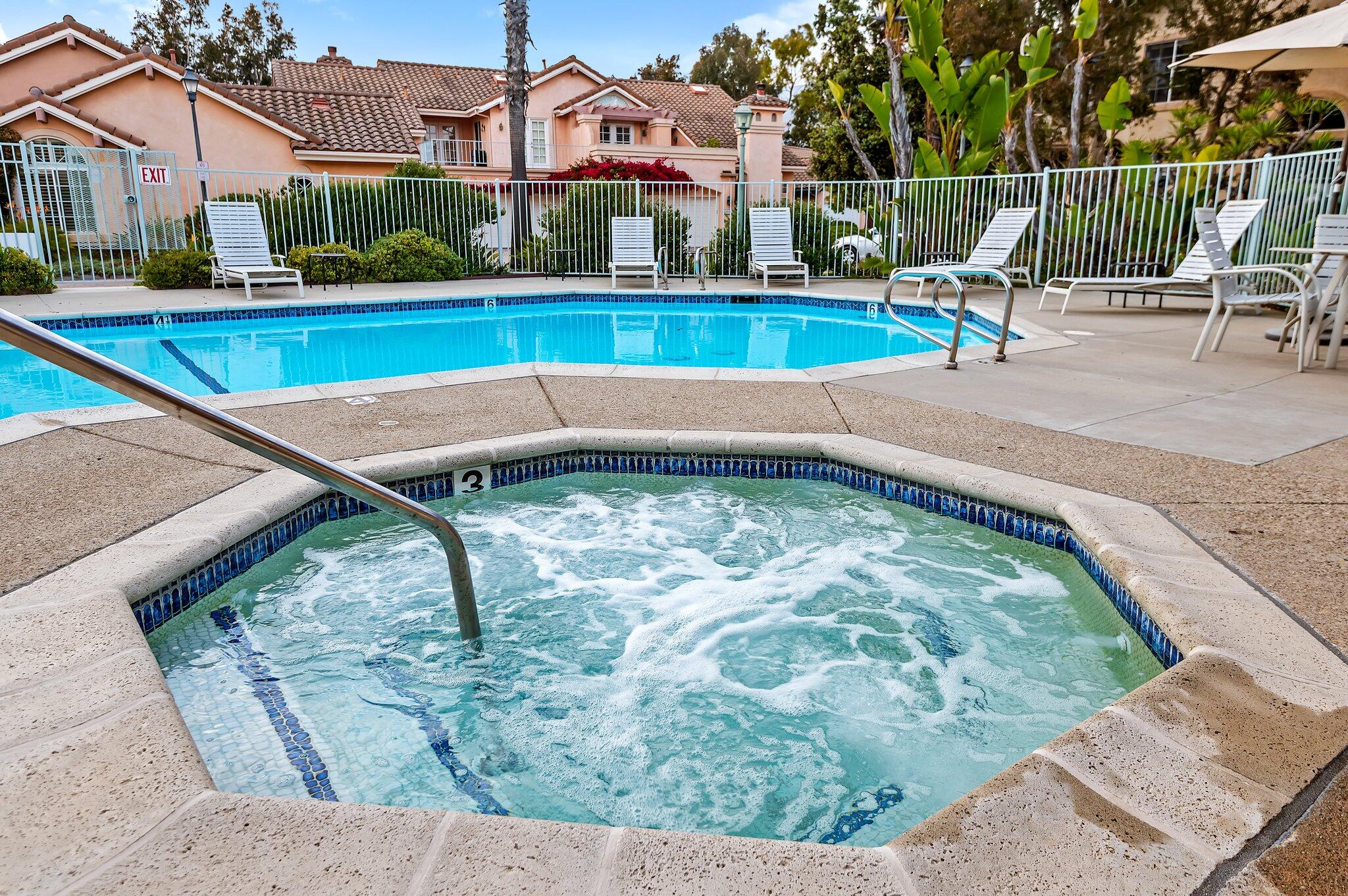 1256-3 Cravens Lane Carpinteria photo 26
