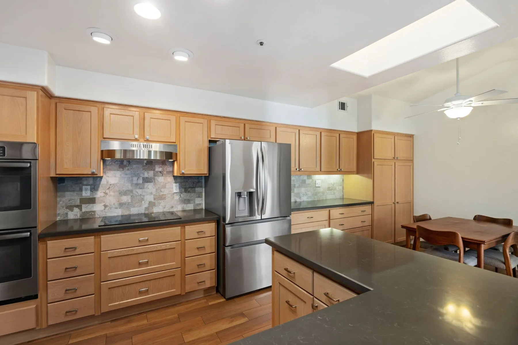 1260 Cravens Lane 2 Carpinteria photo 6