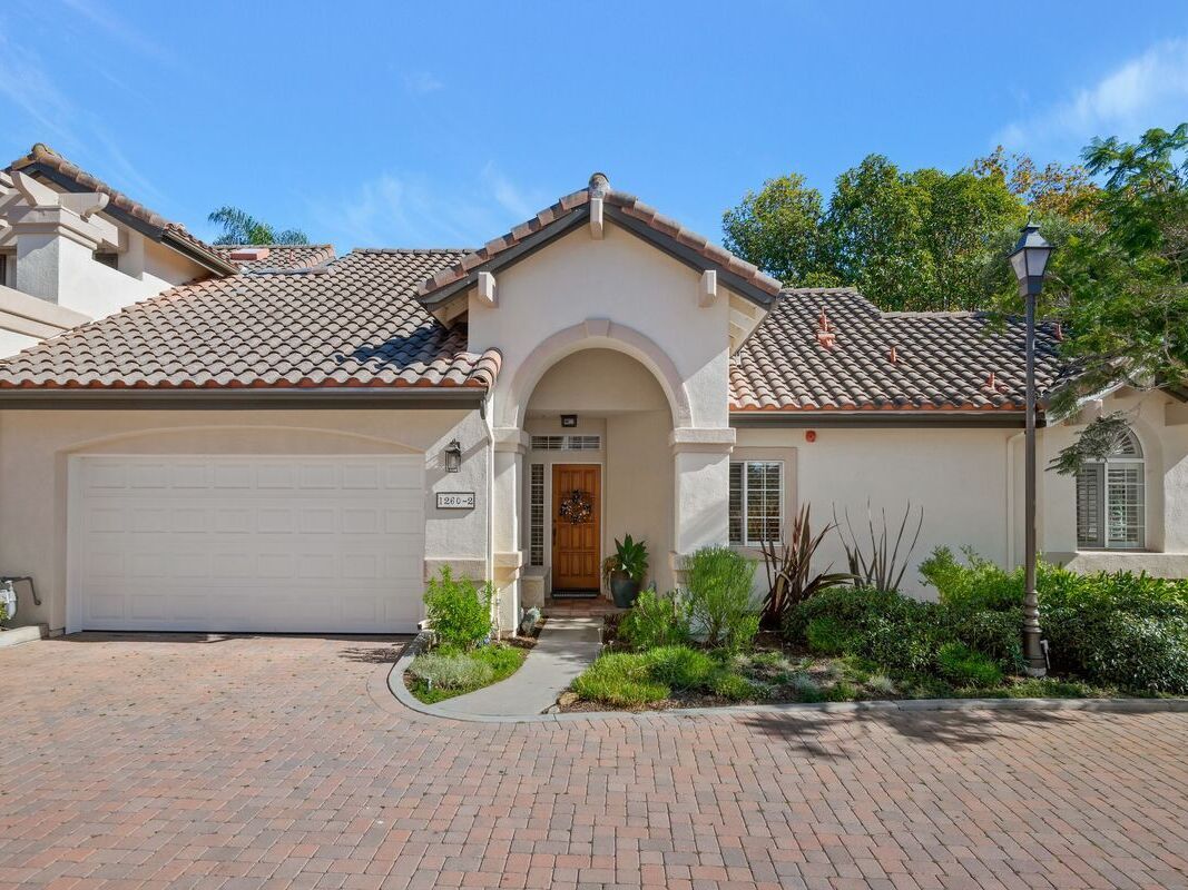 1260 Cravens Lane 2 Carpinteria