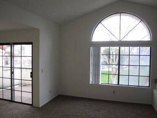 1261-8 Franciscan Court photo 1