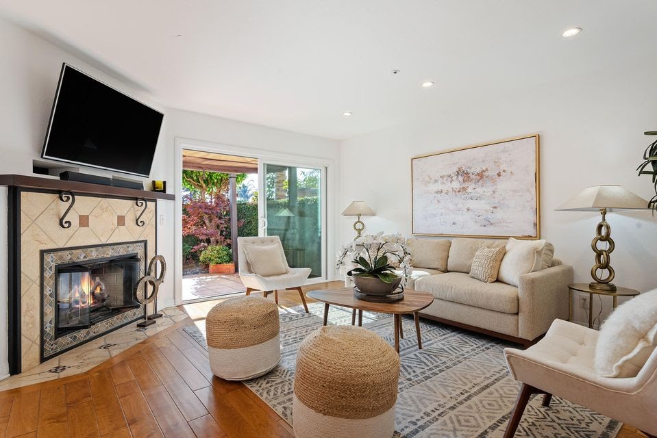 4258 Carpinteria Ave #3 photo 2