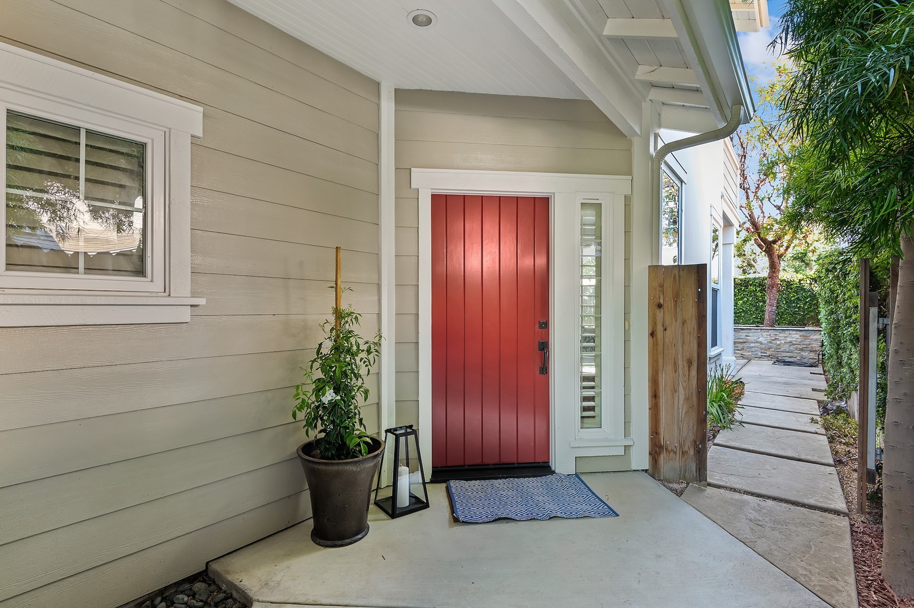 4359 Carpinteria Avenue photo 9