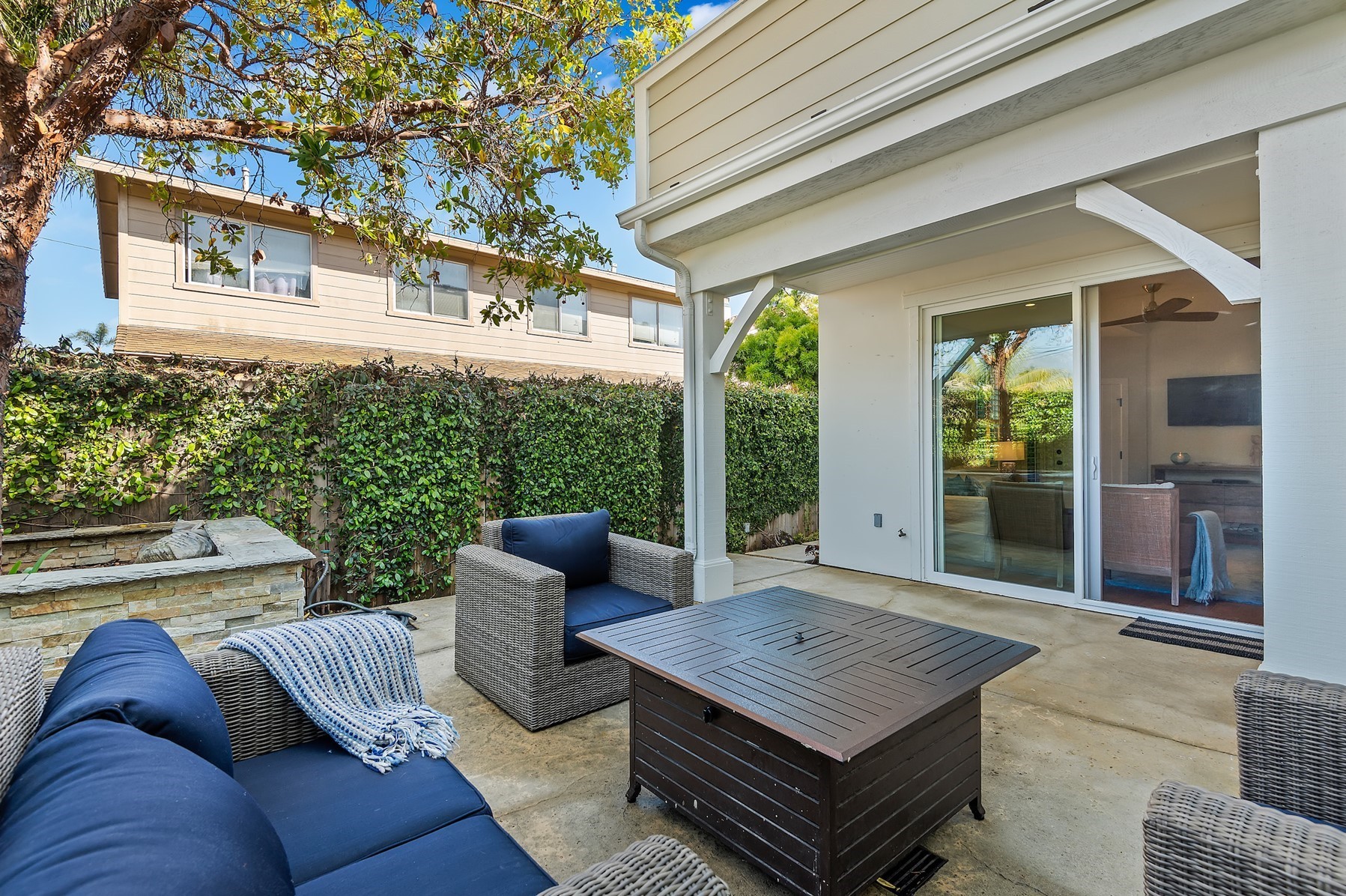 4359 Carpinteria Avenue photo 17