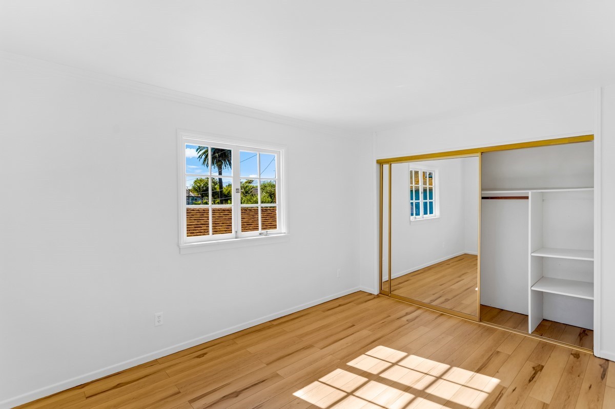 4637 9th Street photo 17