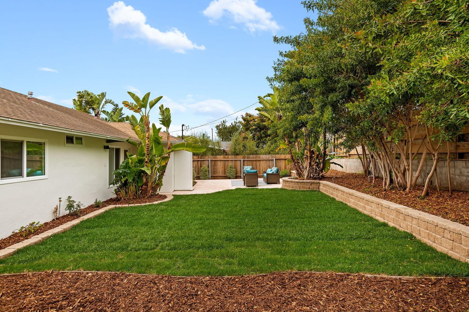 5652 Fiesta Drive photo 23
